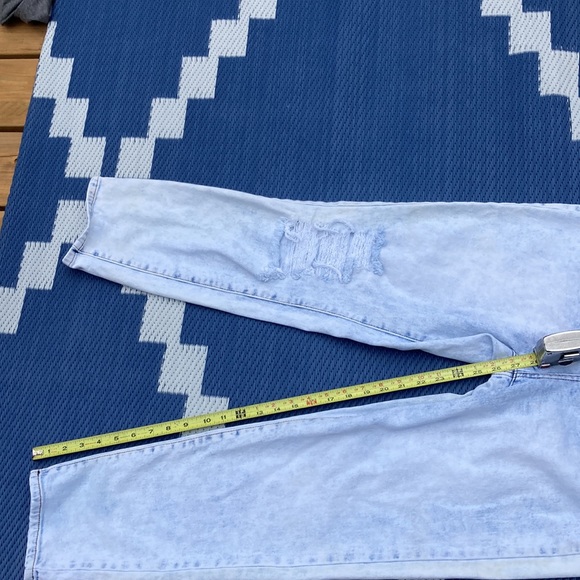 3 for $15 | Celebrity Pink The Iconic distressed denim jeans - Picture 5 of 12